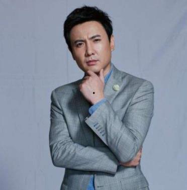 刘大锤爆料沈腾视频,揭秘娱乐圈幕后趣事 第3张 刘大锤爆料沈腾视频,揭秘娱乐圈幕后趣事 第3张